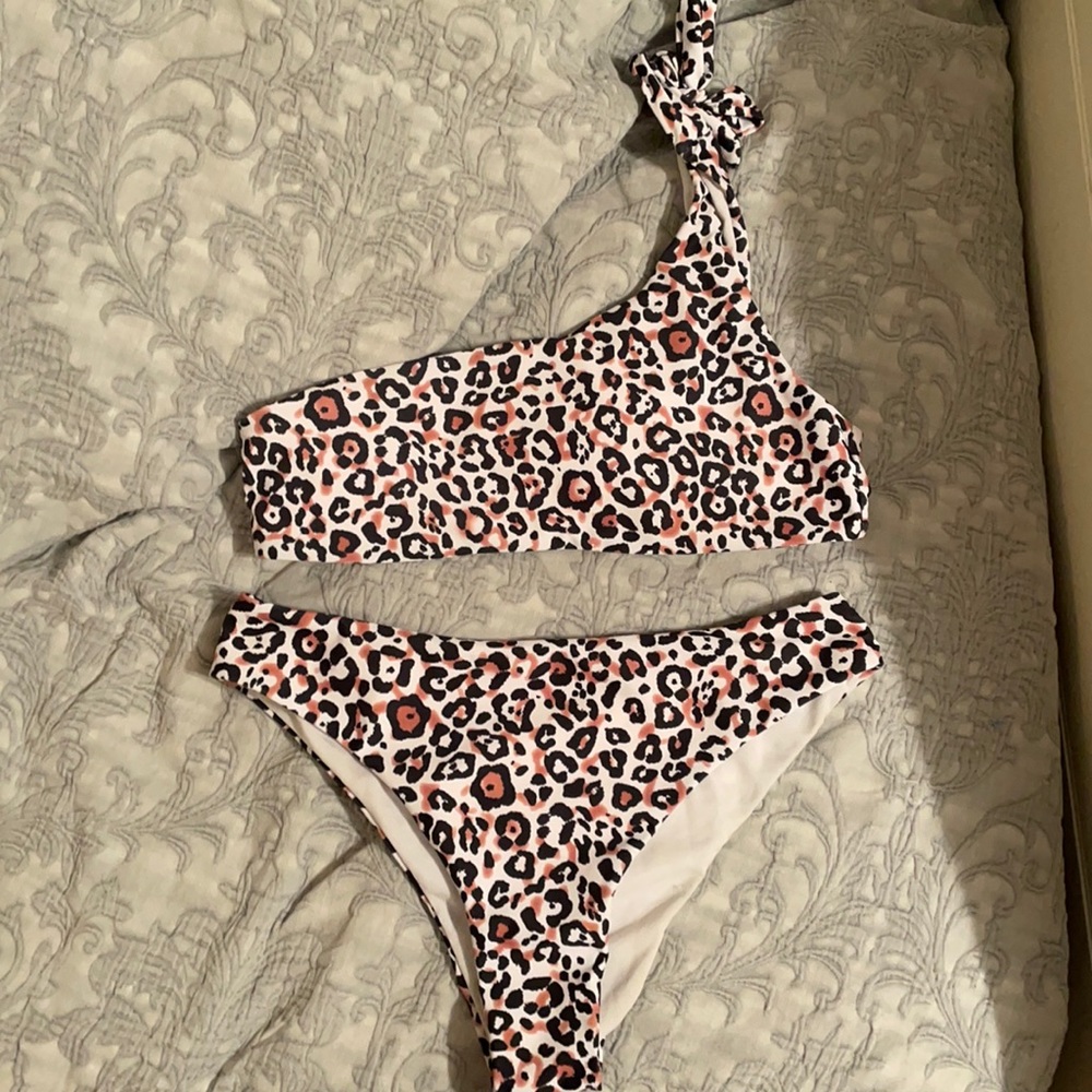 SHEIN bikini leopard cheetah